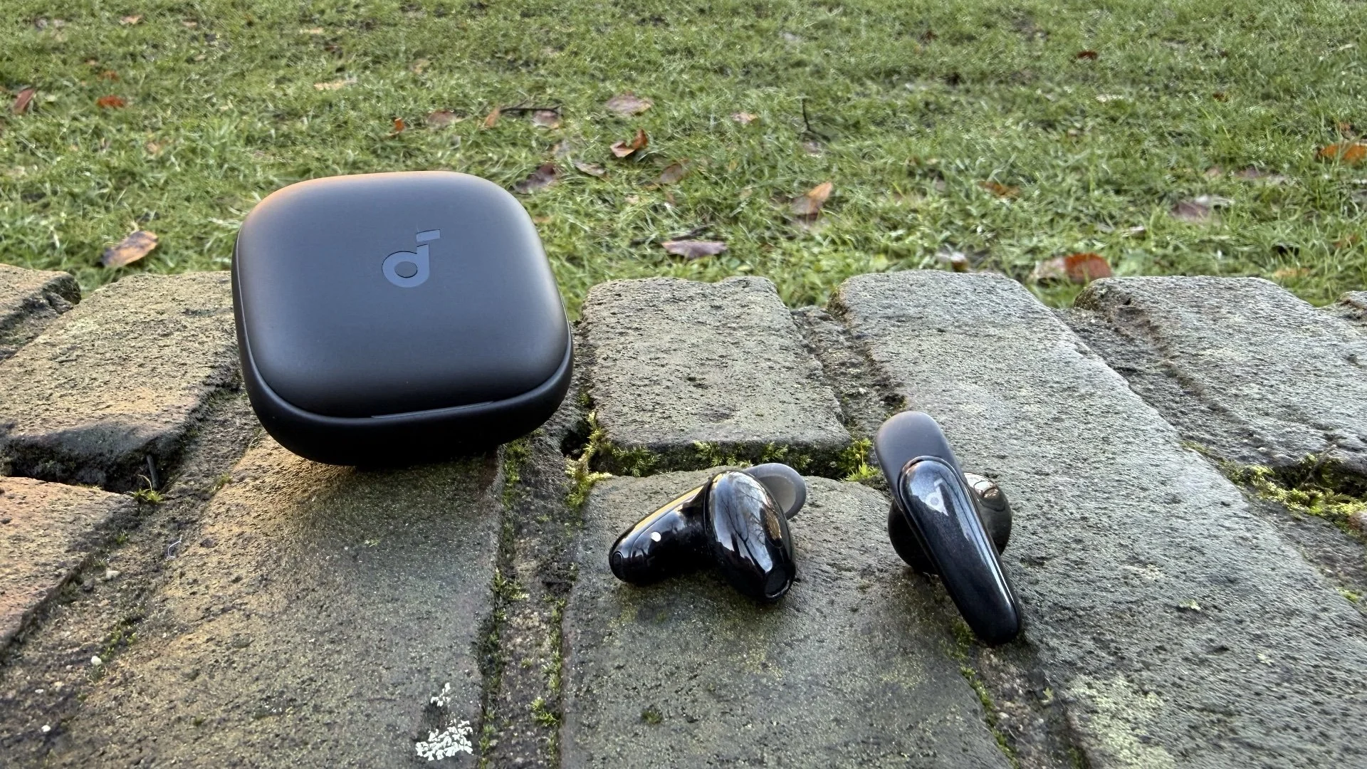 Soundcore Liberty Buds review: Better than AirPods 4 ANC?